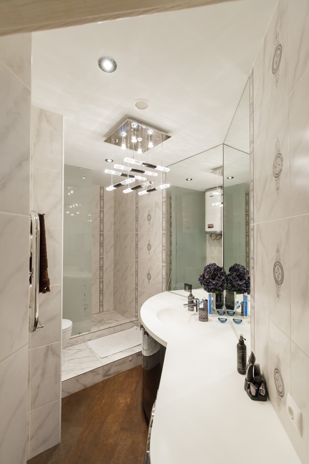 Черное и цветное