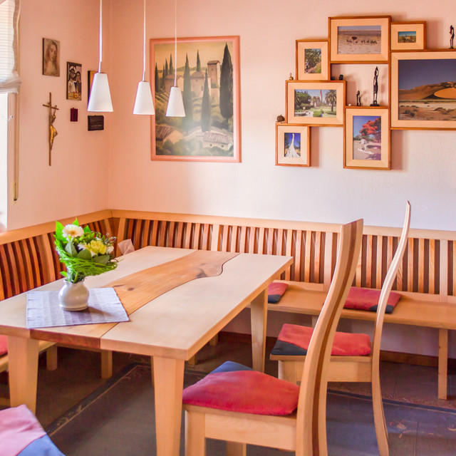 Esszimmer In Ahorn Und Kirsche Landhausstil Esszimmer Munchen Von Lohner Design I Konzept I Interieur