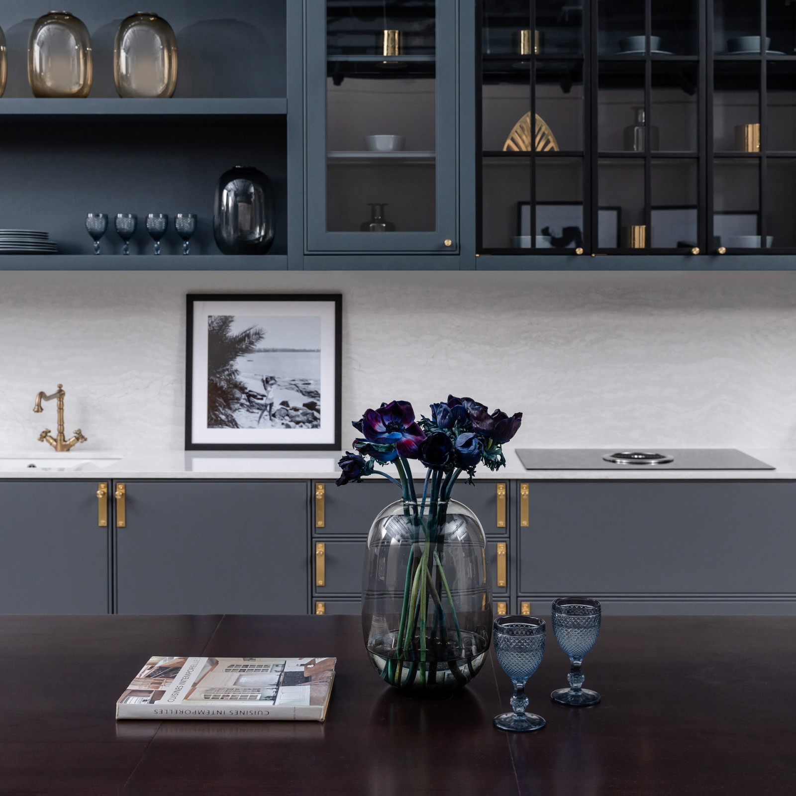 Новые решения в коллекции кухонь Brutal