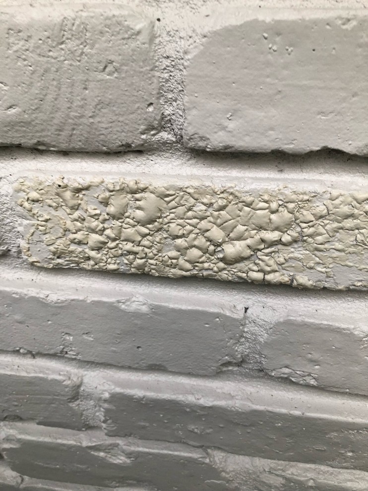 what is happening to the brick? | Houzz Forum