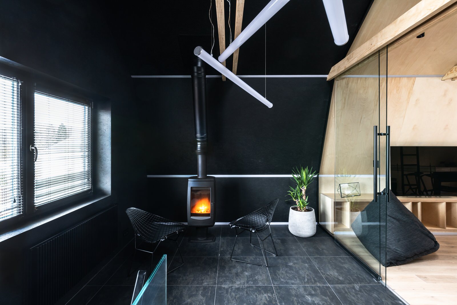 Две стороны одной мансарды