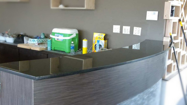 Our Work minimalistisch-hausbar