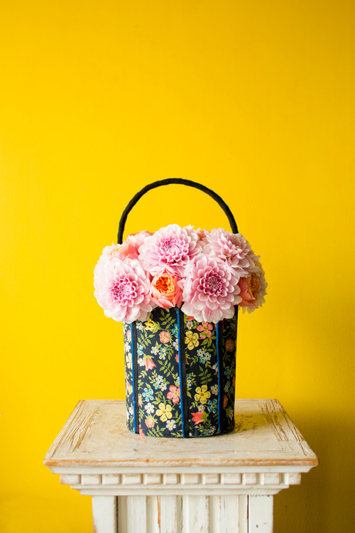 簡単diy ギフトに最適 生花で作るフラワーハンドバッグ Houzz ハウズ