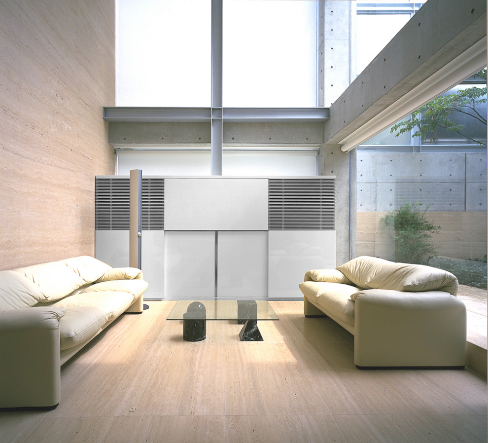 Inspiration för ett mellanstort funkis allrum med öppen planlösning, med beige väggar, en dold TV och beiget golv