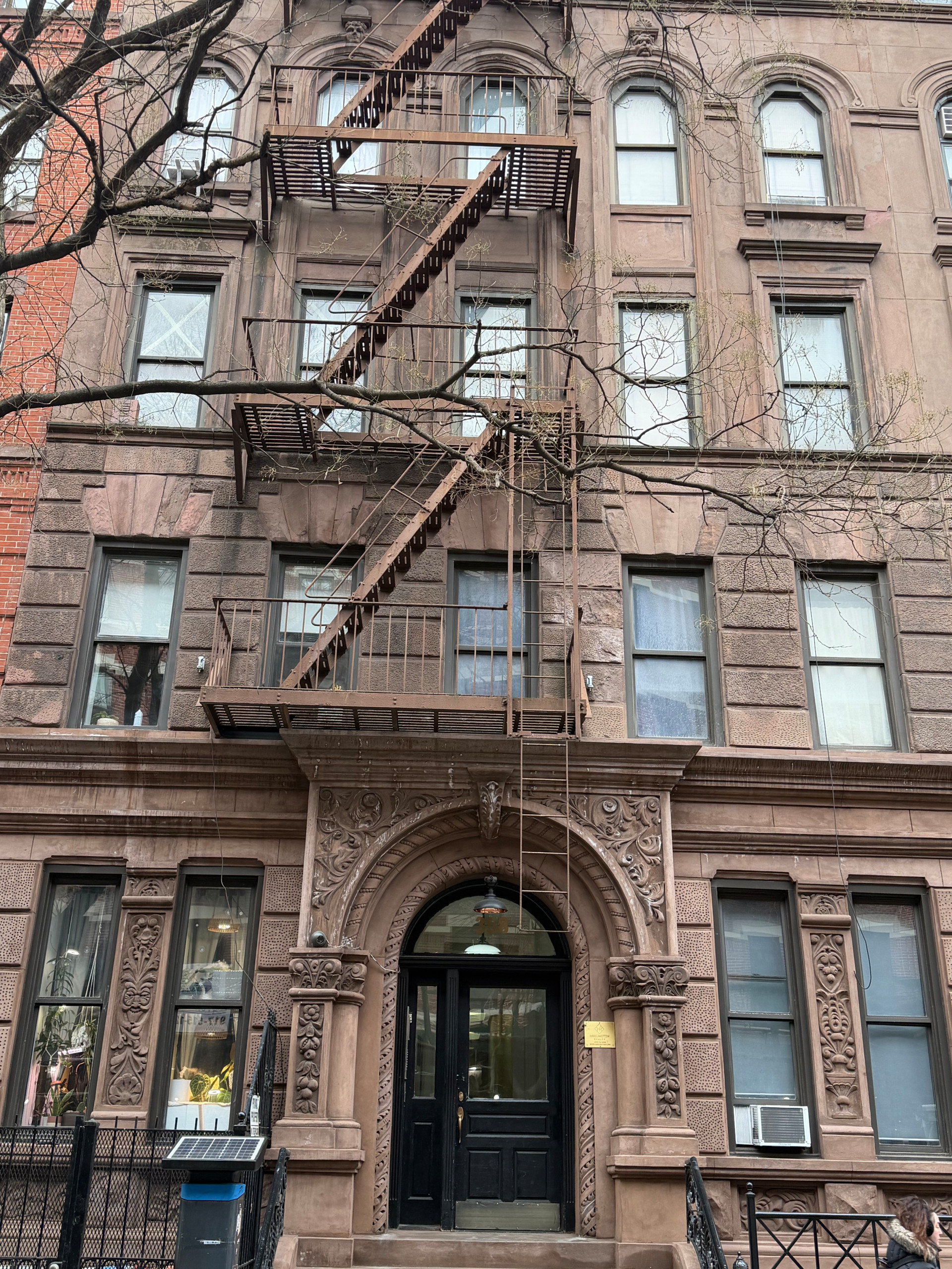 BROWNSTONE FULL RESTORATION