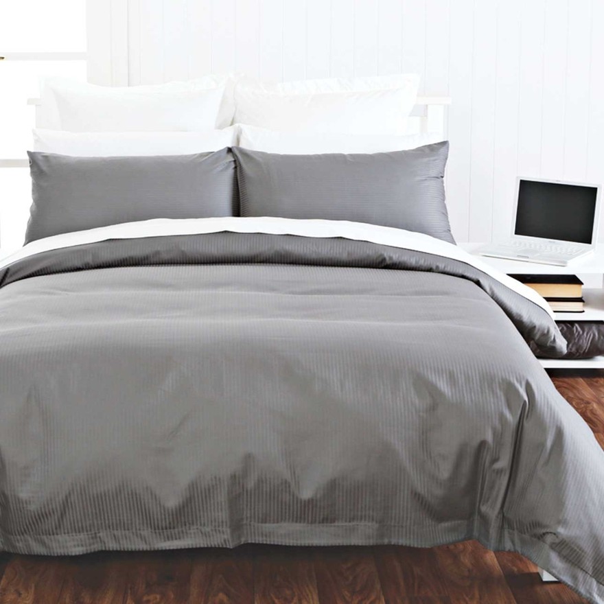 Hawthorne Charcoal Quilt Cover Set