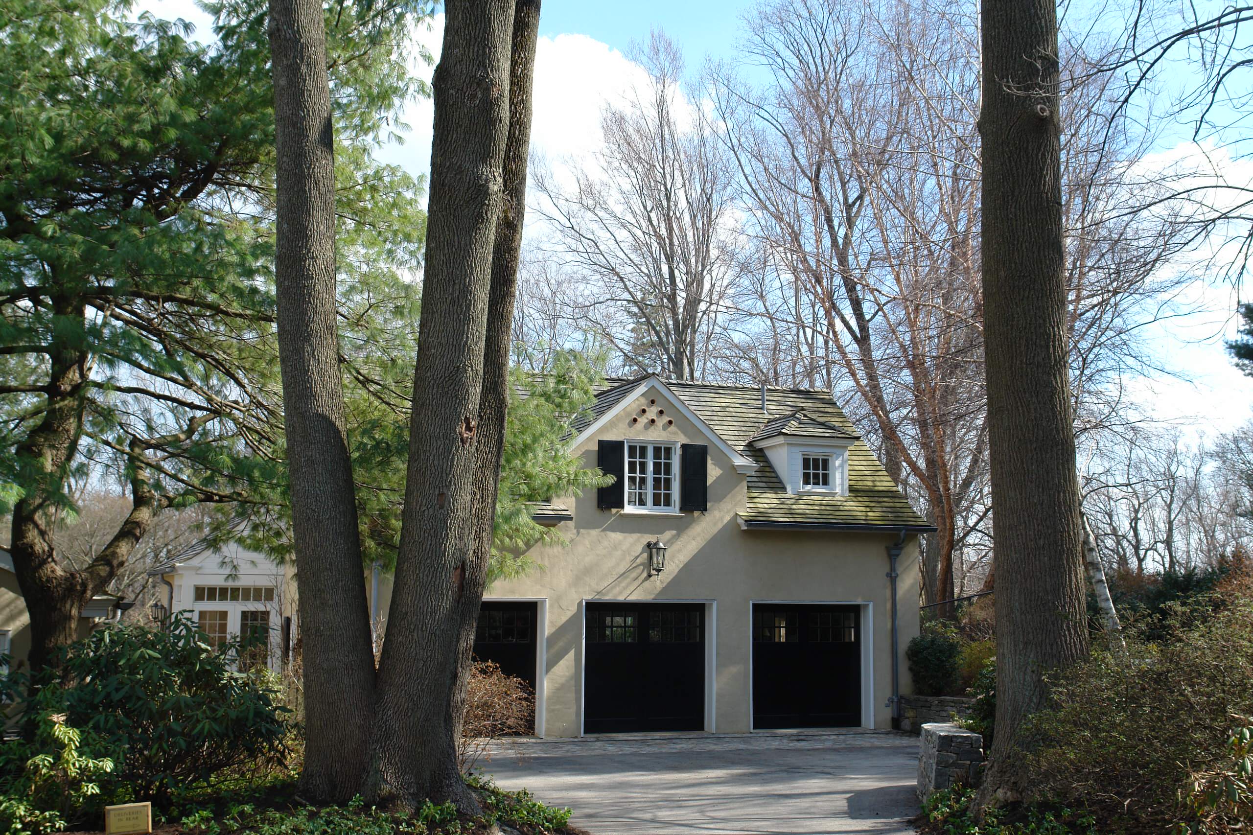 Carriage Houses & Garages in PA, MA, CT