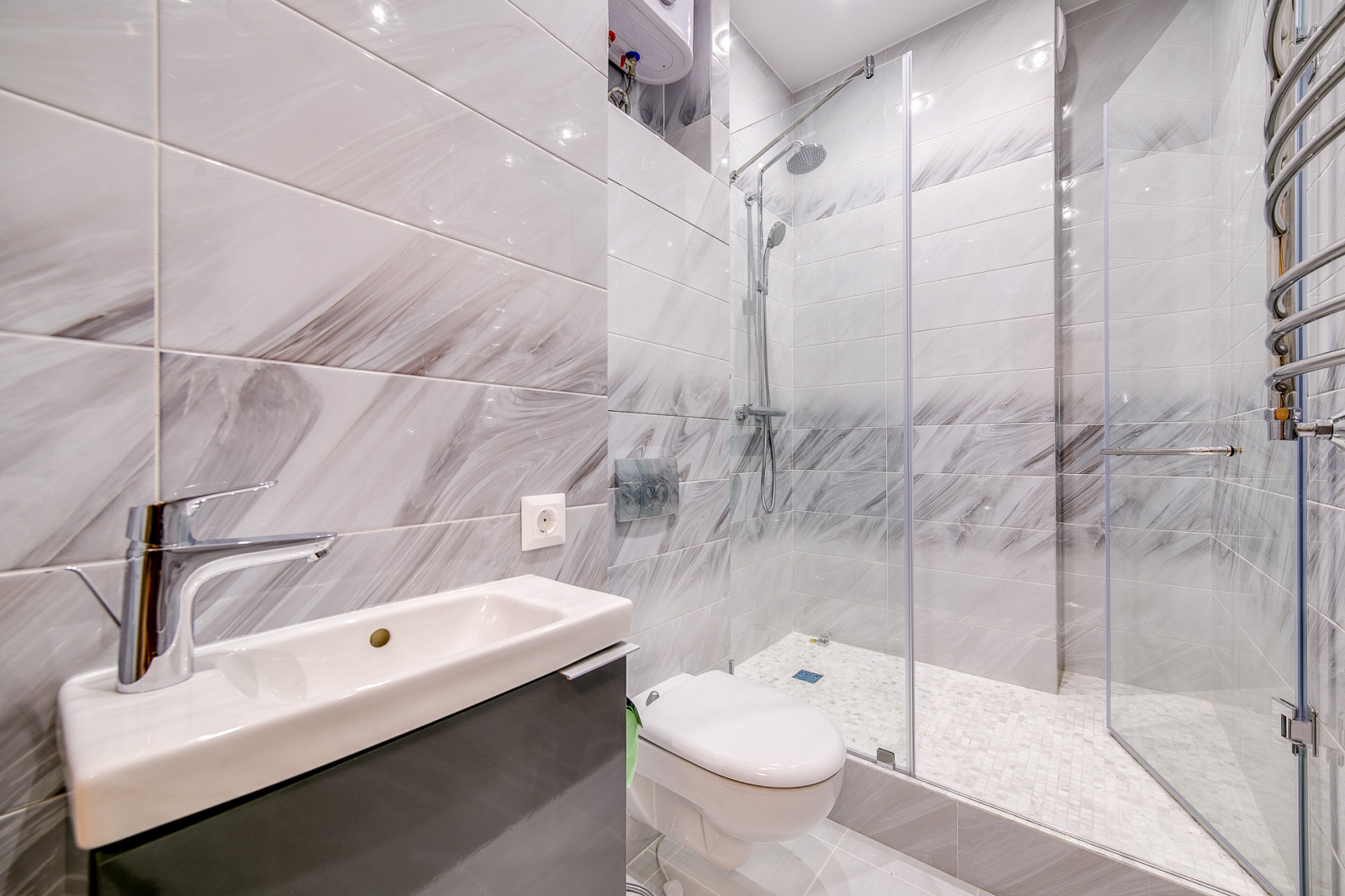 Свердловская набережная