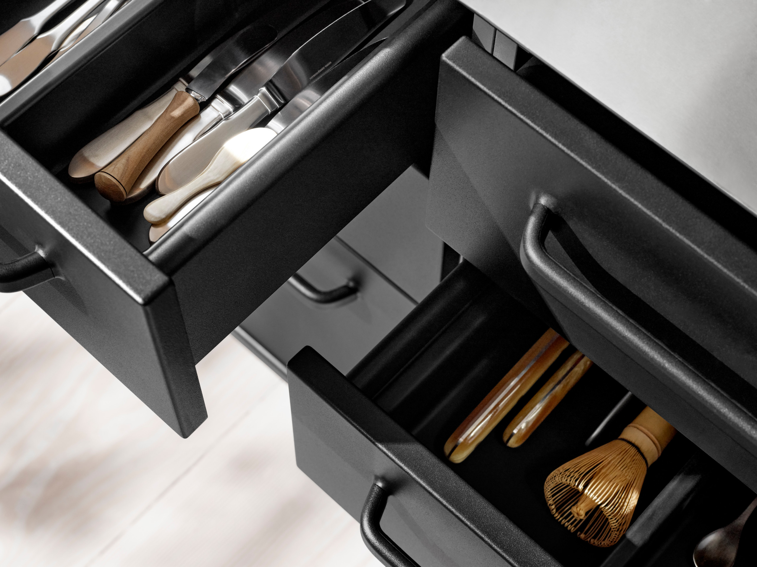 V1 BLACK KITCHEN