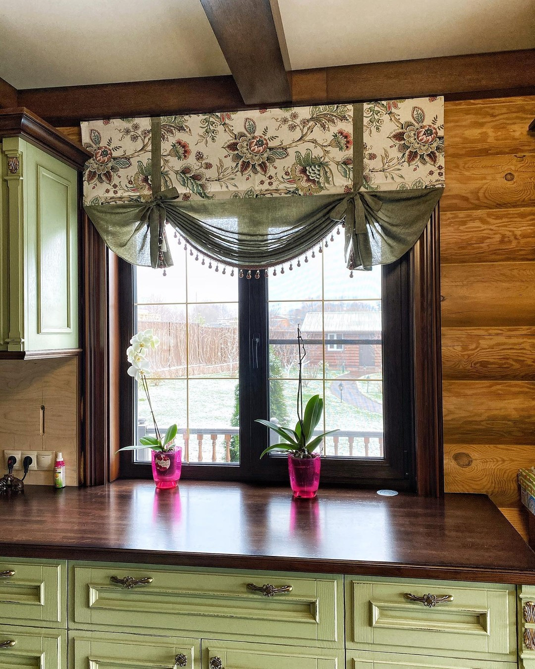 Кухня в загородном доме