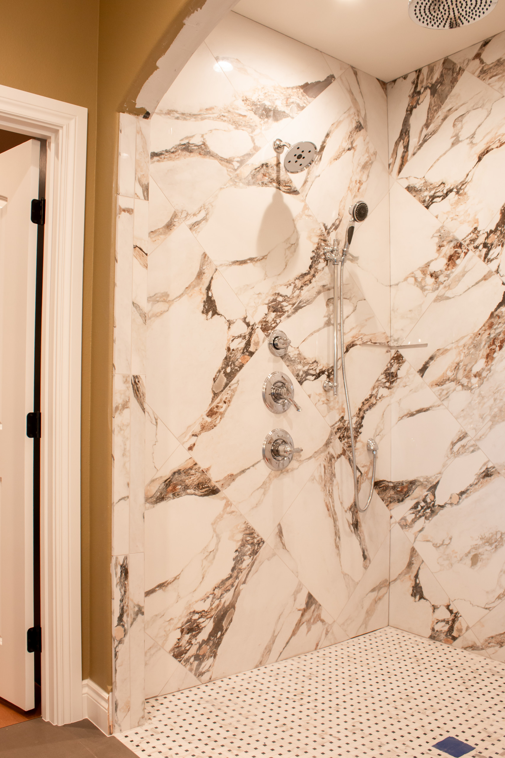 Slocum Custom Home - Master & Powder Bath