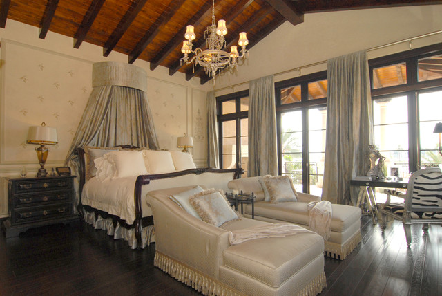 Master Bedroom With Exposed Ceiling Rafters Traditional