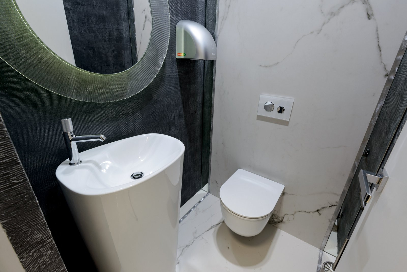 Декоративная фактурная штукатурка для санузла!