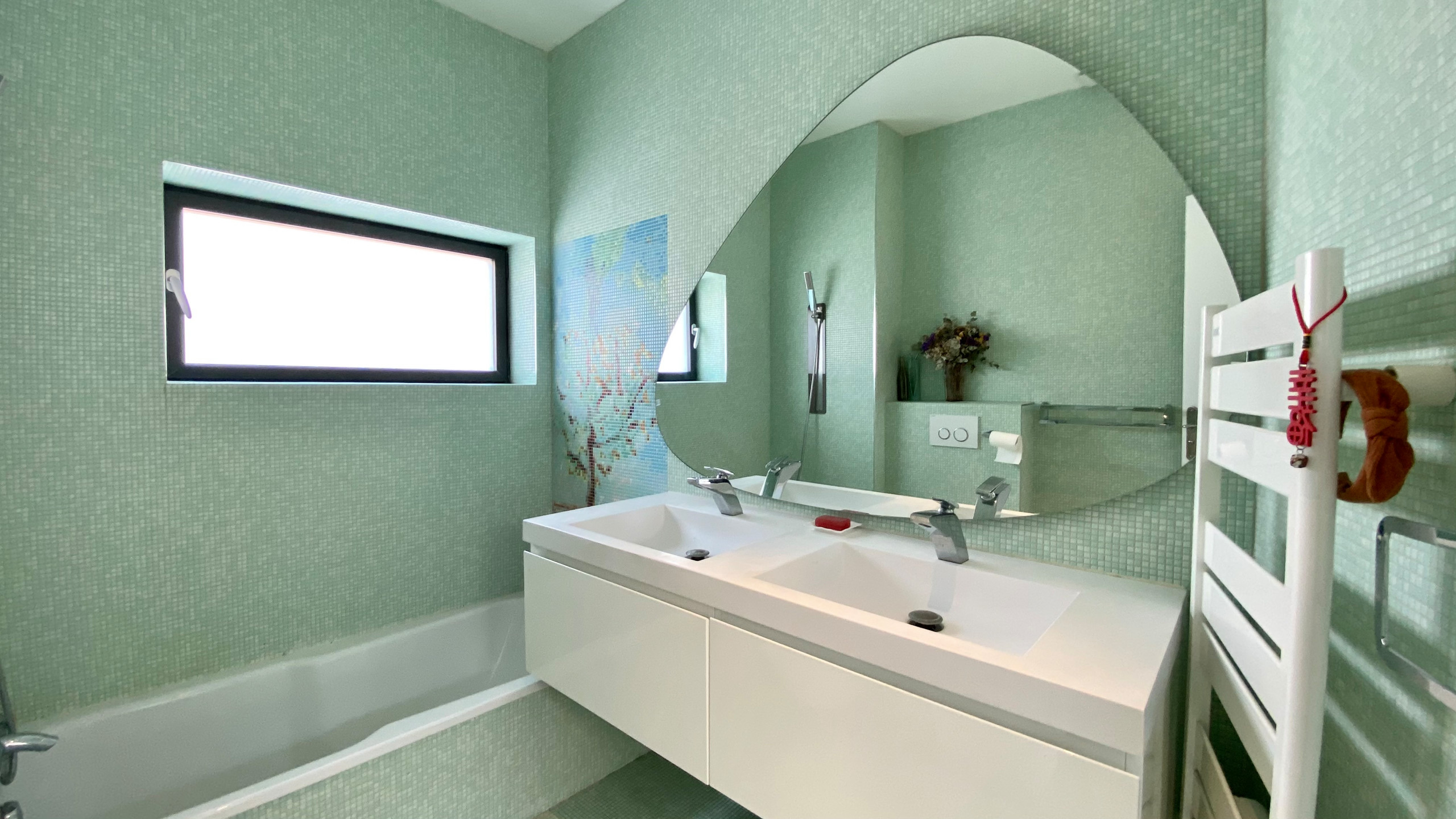 Construction d'une maison et mobilier sur-mesure