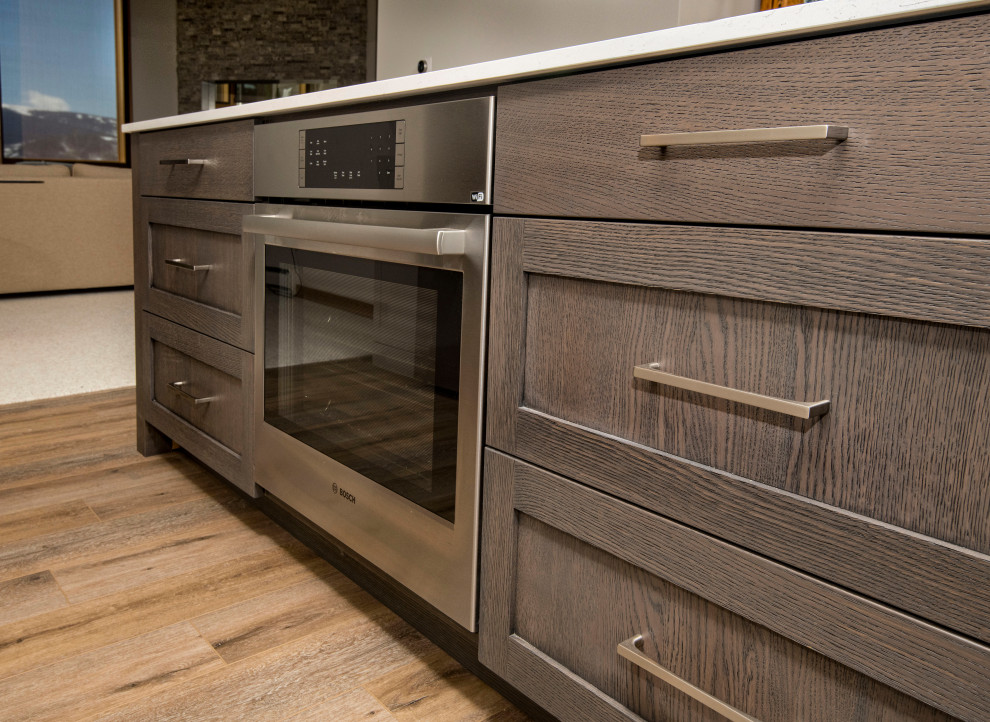 Transitional kitchen photo in Denver