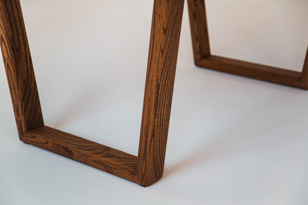 Стол Разживин