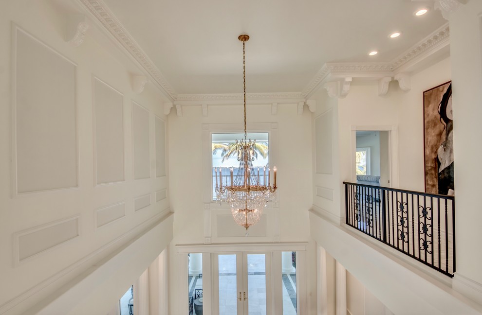 Entryway - transitional entryway idea in Miami