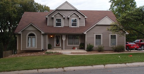 im not usually a fan of large houses and prefer modest and cozy but my husband likes large houses so this was a compromise - Clay Siding Pictures Of Houses im not usually a fan of large houses and prefer modest and cozy but my husband likes large houses so this was a compromise - Clay Siding Pictures Of Houses