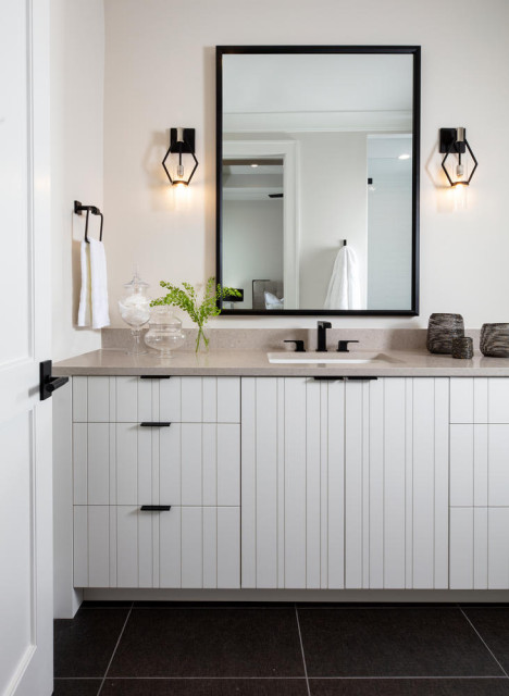 Guest Bathroom maritim-badezimmer