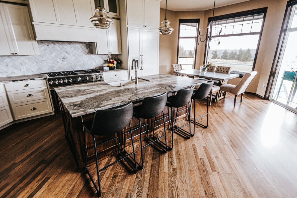 Inspiration for a transitional home design remodel in Seattle