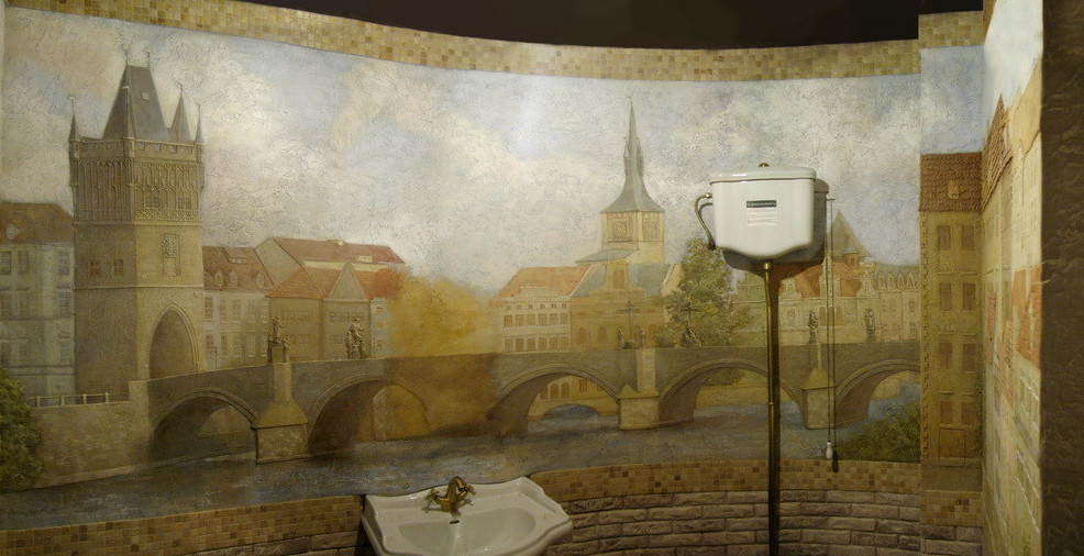 Фрески, росписи, барельефы