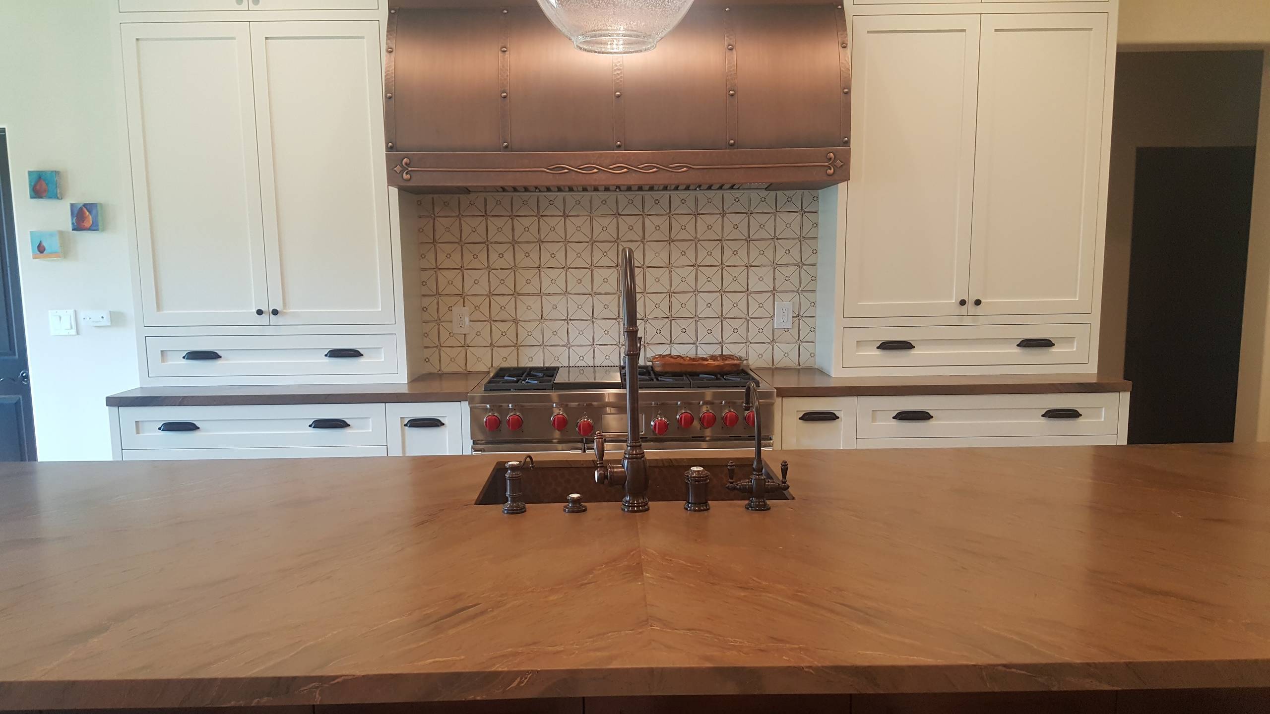 Woodlands Hills Living