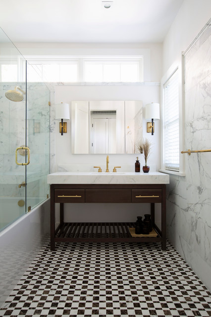 Bridgehampton Manor klassisch-modern-badezimmer