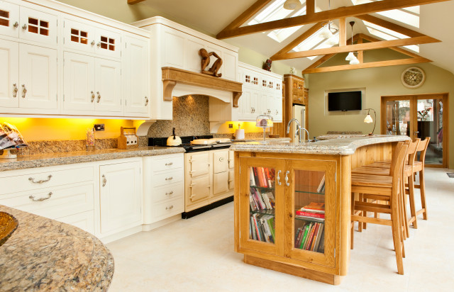 Galway Range traditional-kitchen