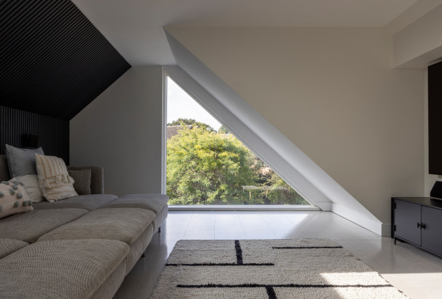 BROAD LANE contemporary-games-room