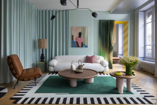 In diesen 19 Wohnzimmern geben Textilien den Ton an (19 photos)