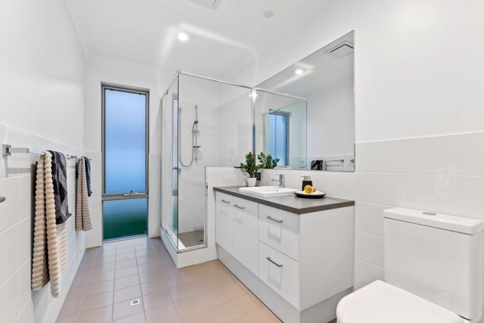 Inspiration for a beach style bathroom in Perth.