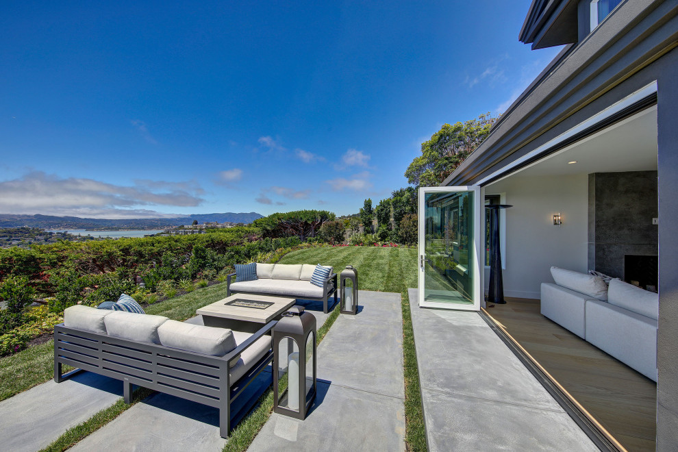 CONTEMPORARY CALM