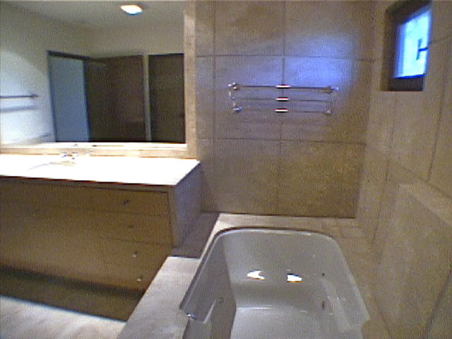 Bathrooms - Kauai