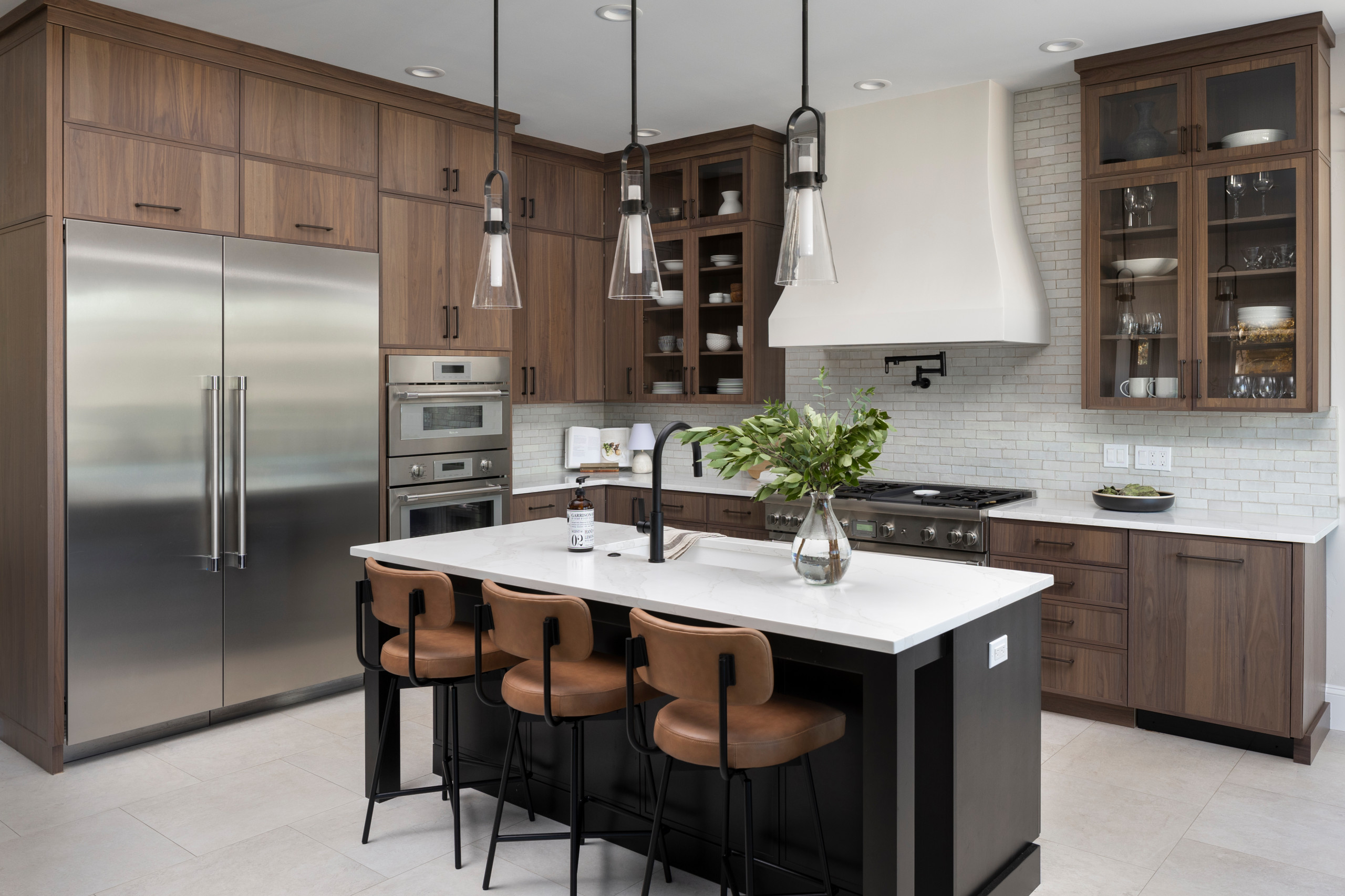 Deeply In-Grained: Seamlessly Crafted Style