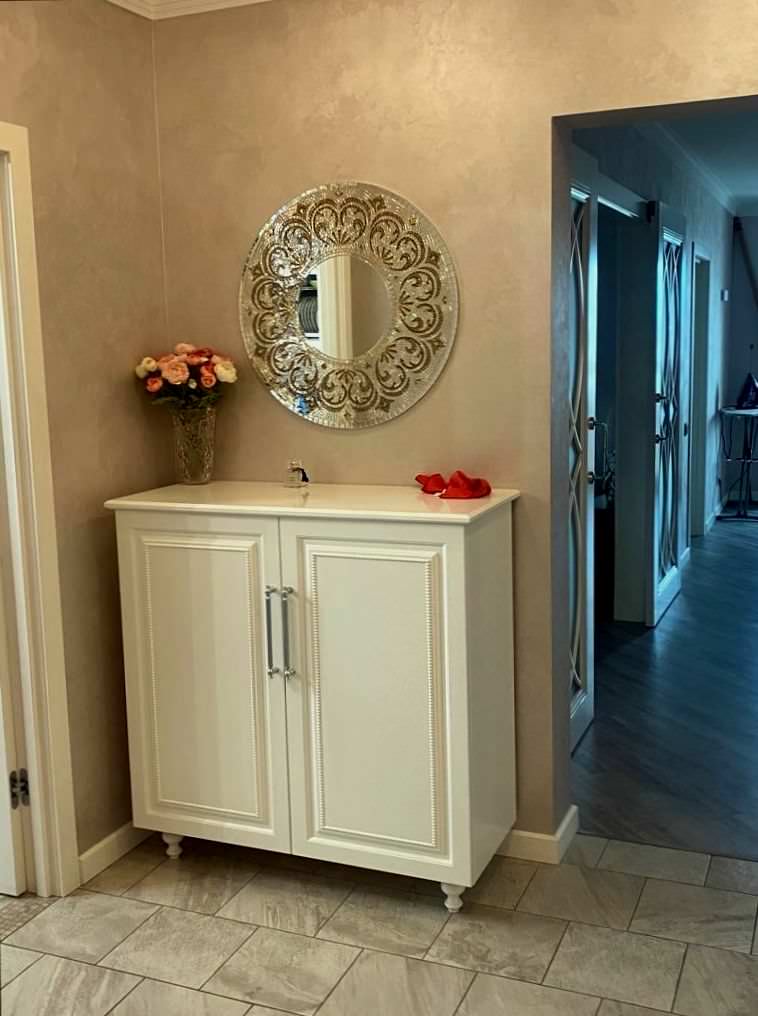 Круглое зеркало