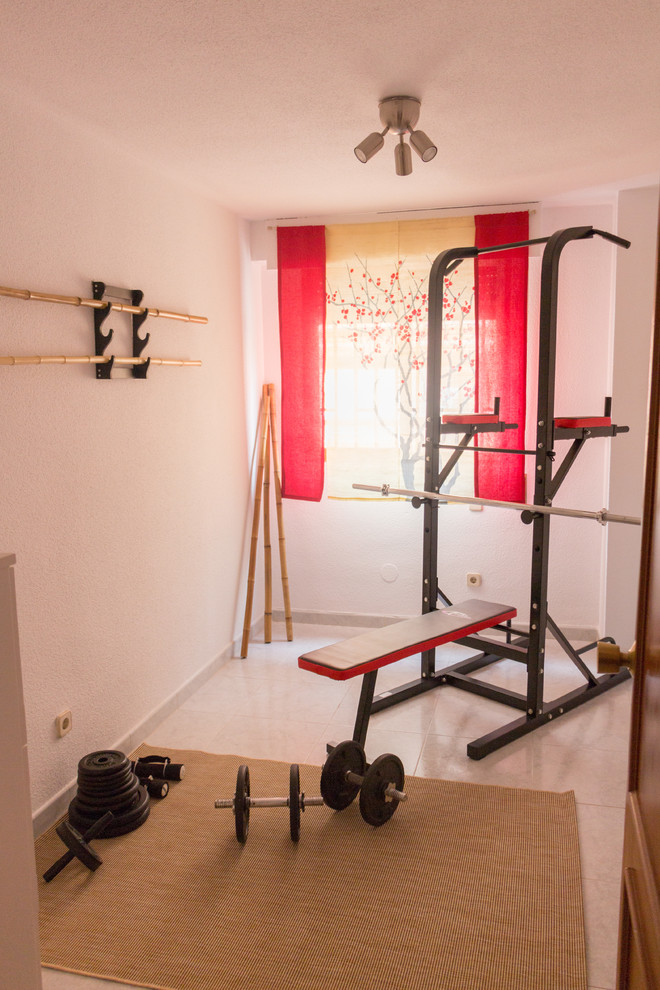 Asian home gym in Madrid.