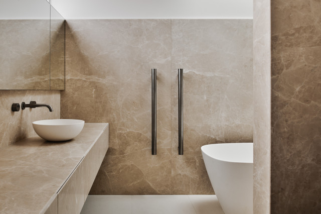 Princes Hill Residence modern-badrum