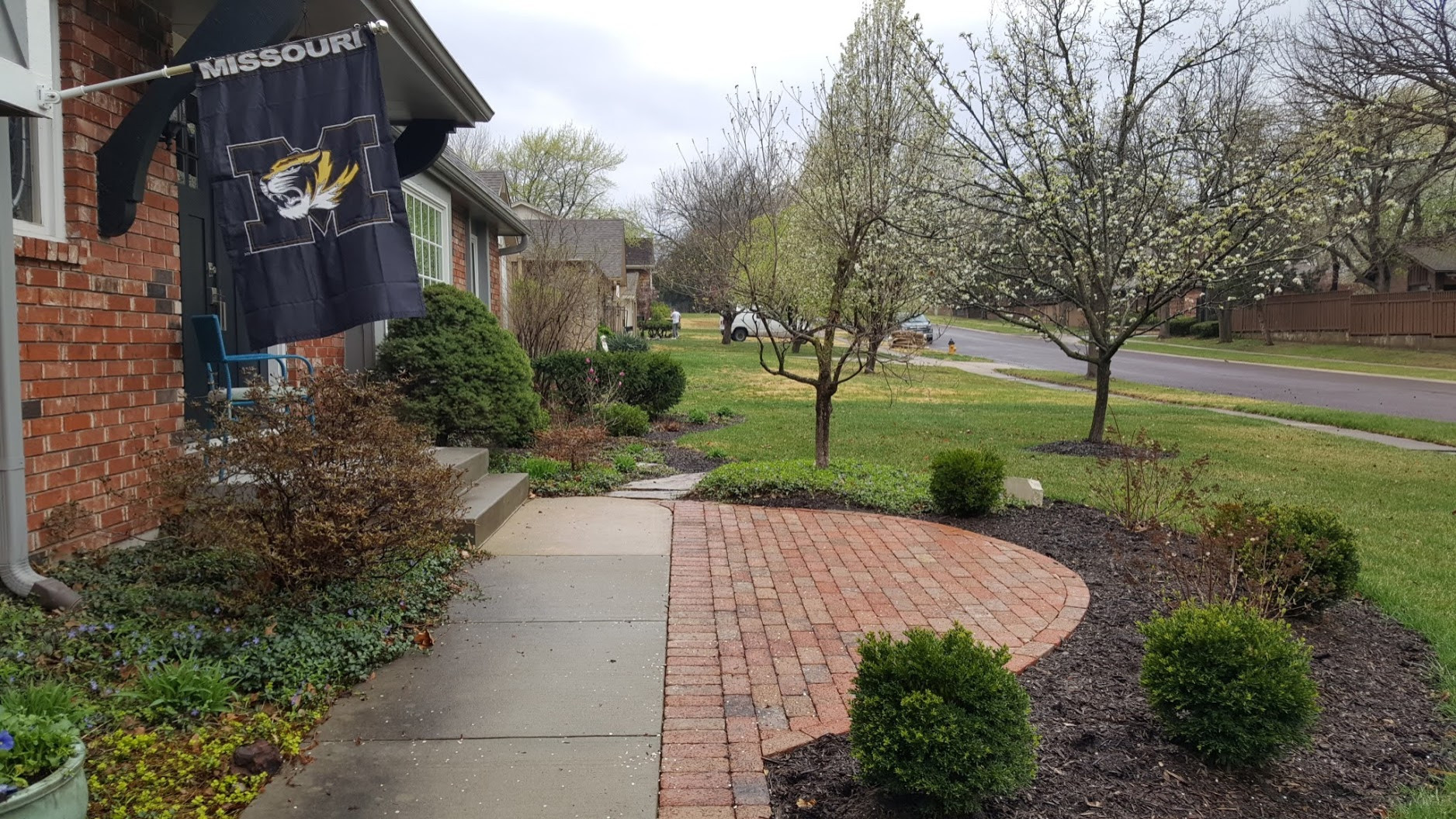 Misc Front Entry Walks/Landings $-$$$