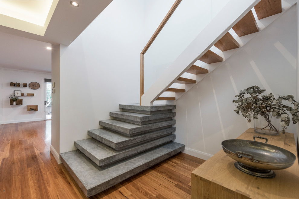 Inspiration for a modern staircase remodel in Newcastle - Maitland