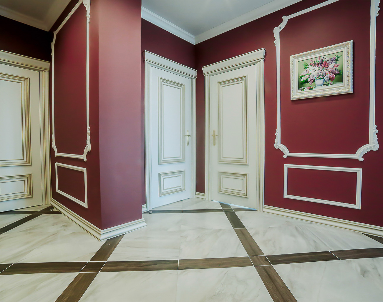 Классический интерьер трехкомнатной квартиры