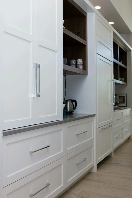 Morrow Residence Kitchen | Urban Vision Woodworks minimalistisch-kueche