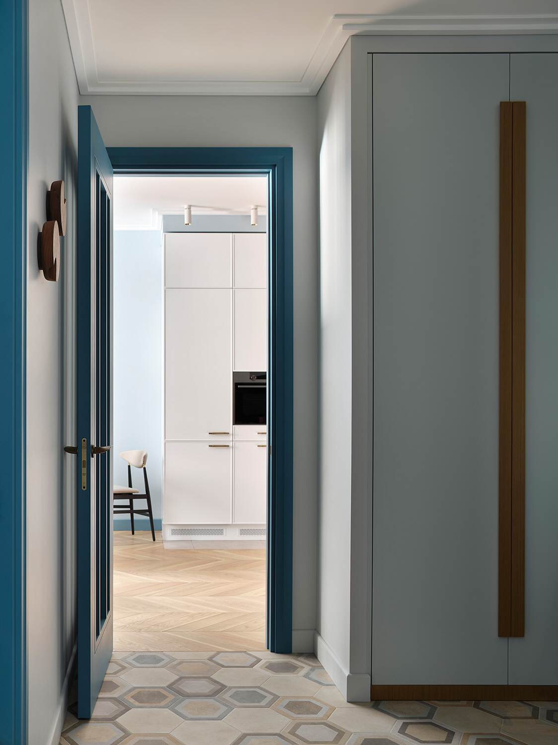 Небольшая квартира в оттенках синего