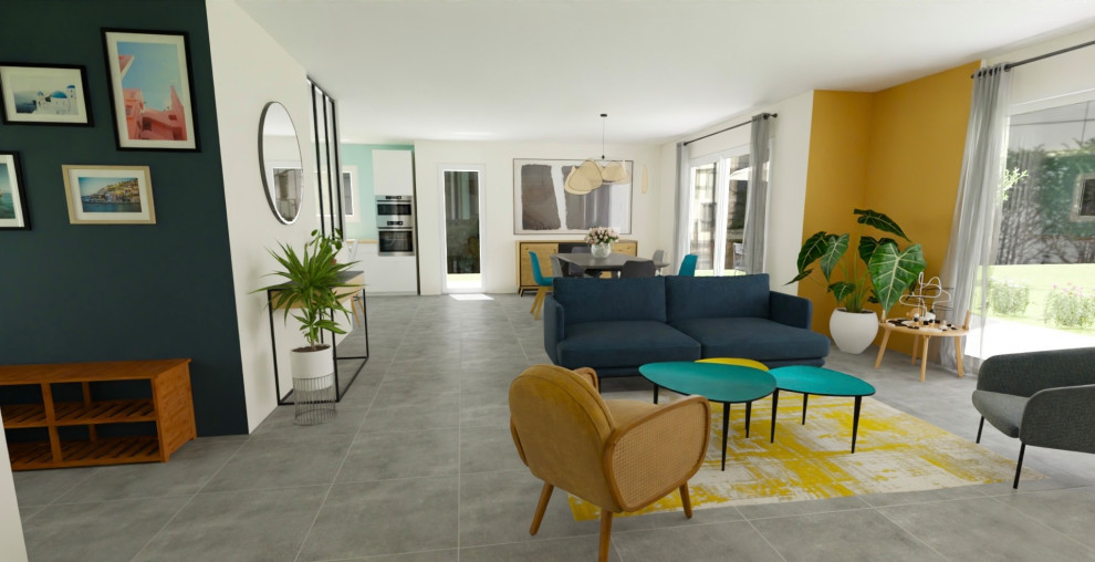 Foto di un ampio soggiorno design aperto con pareti beige, pavimento con piastrelle in ceramica, nessun camino, TV a parete e pavimento grigio
