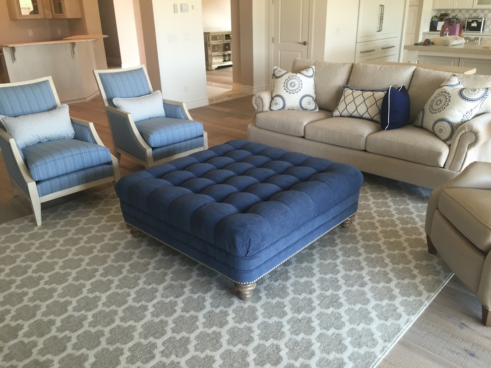 Inspiration for a transitional home design remodel in Phoenix