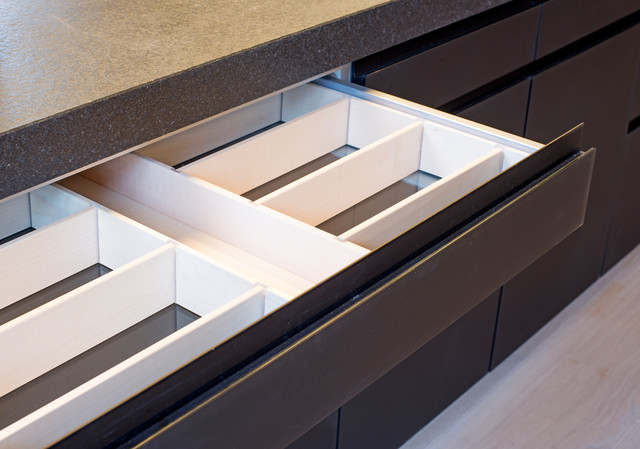 Queensgate London midcentury-kitchen