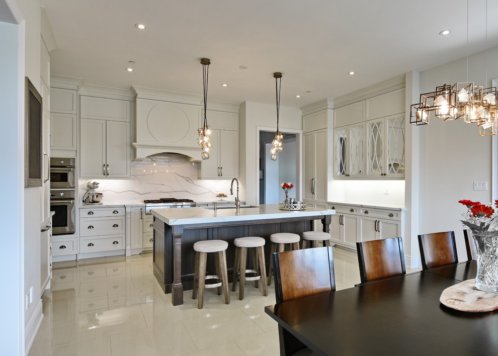 Kitchen - kitchen idea in Toronto