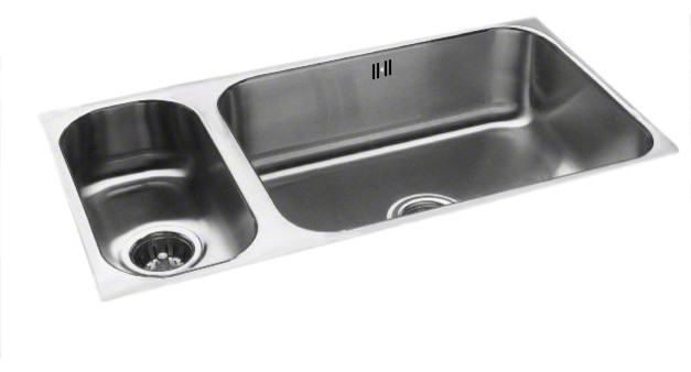 Just Double Bowl Undermount Offset Sink With Integra Flow 18x32x7.5