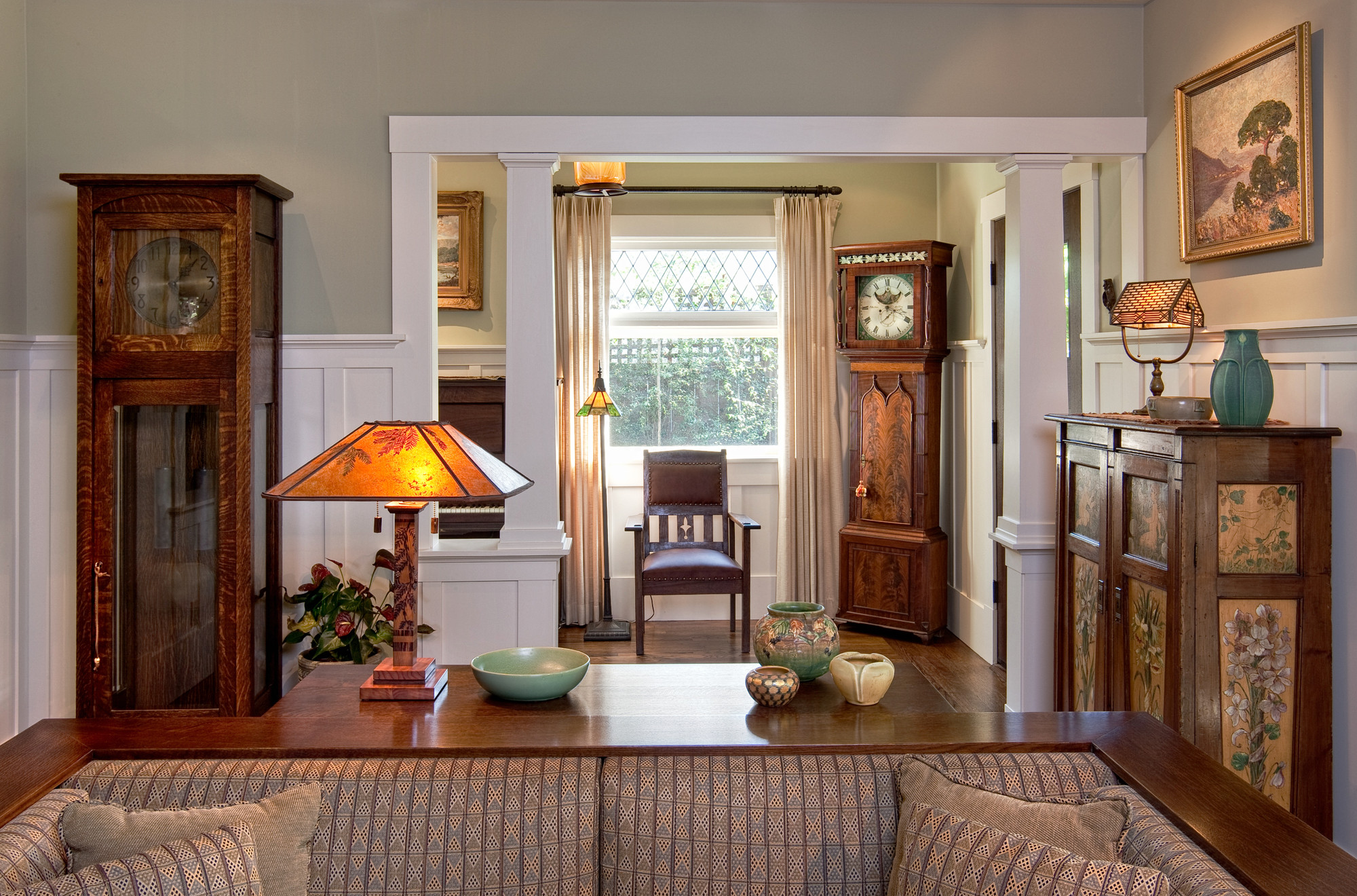 Houzz Tour: Radiant Restoration of a 1910 Arts and Crafts Bungalow, image size:2000x1320
