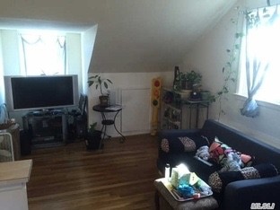 Need help decorating my first apartment ! Need help decorating my first apartment !