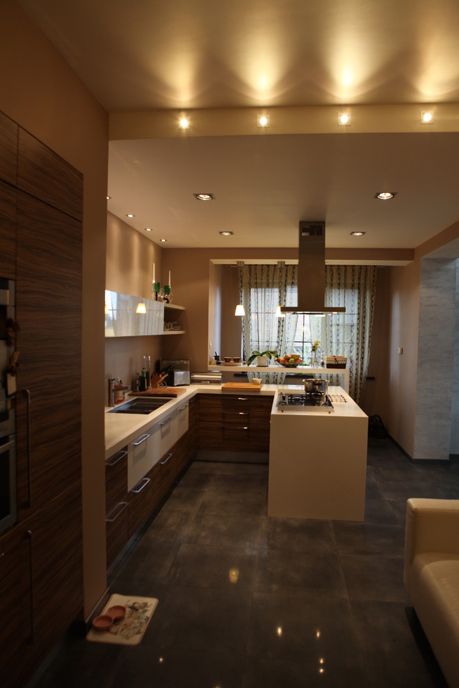 Загородный дом. Симферопольское шоссе.